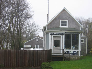 nantucket_hardware.jpg