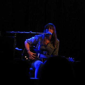 cat_power_1.jpg
